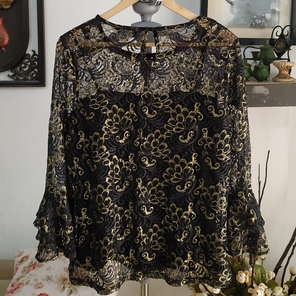Dorothy Perkins lace Blouse - Picture 3 of 5